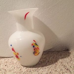 Glass Vase in white with beautiful abstract colors